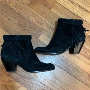 Sam Edelman fringe black boot size 9